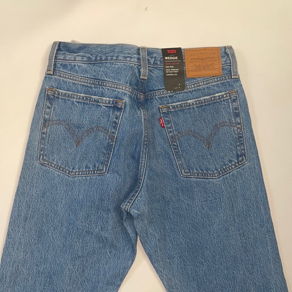 NWT Levi’s Wedgie Jeans size 26 - Picture 13 of 14